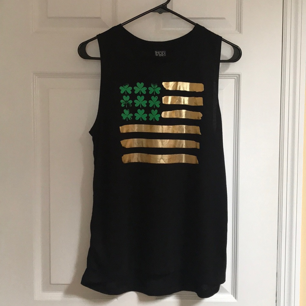 NWT Shamrock Flag Tee